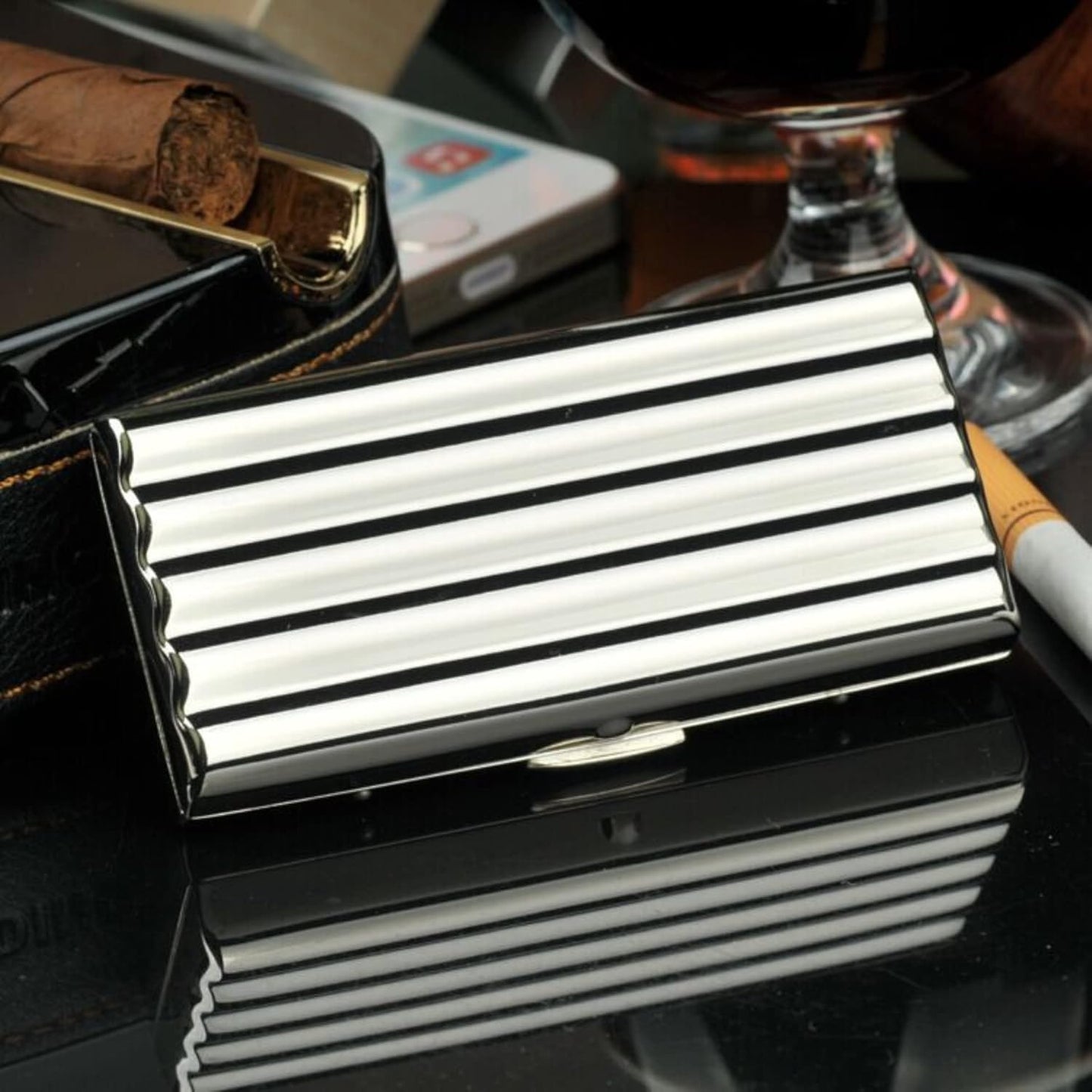 Everhype Mini Portable Metal Cigarette Case | 10 Regular Sized Cigarette Case | Zig Zag Corrugated Design